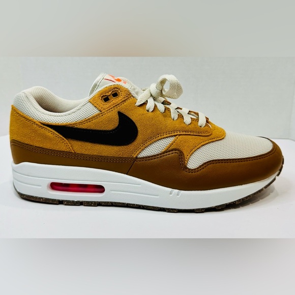 Nike Air Max 1 Essential Sneakers British Tan Light Bone Color Size US-11 NEW! - Picture 12 of 16